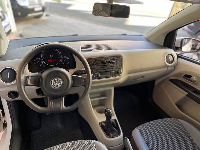 VolksWagen up! move 1.0 T. Flex 12V 3p