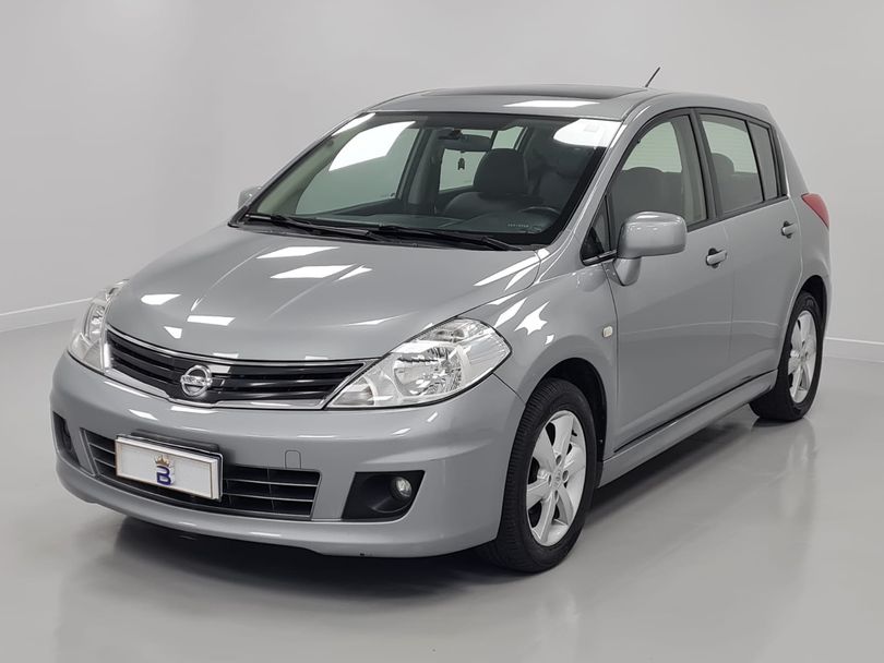 Nissan TIIDA SL 1.8/1.8 Flex 16V Aut.