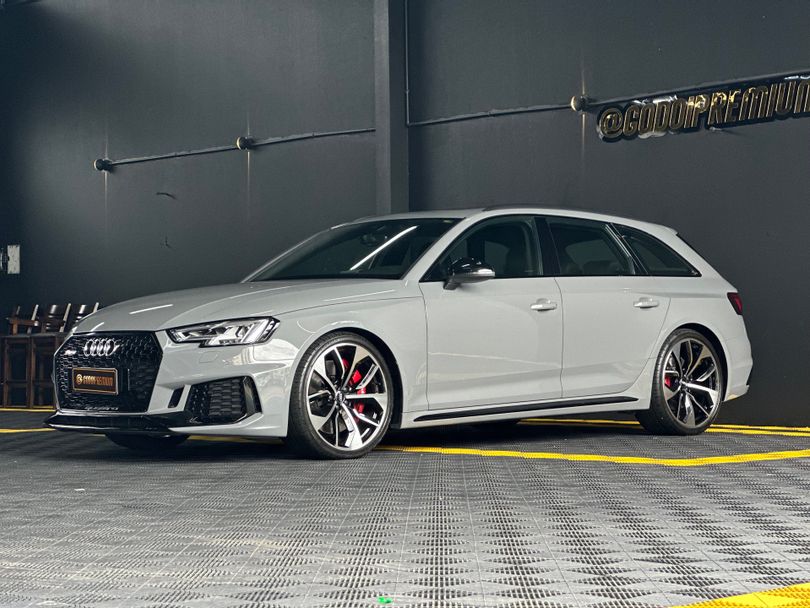 Audi RS4 2.9 Avant V6 TFSI Quattro Tiptronic