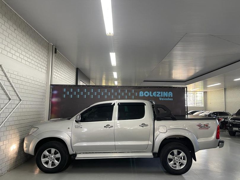 Toyota Hilux CD SR D4-D 4x4 3.0  TDI Dies.