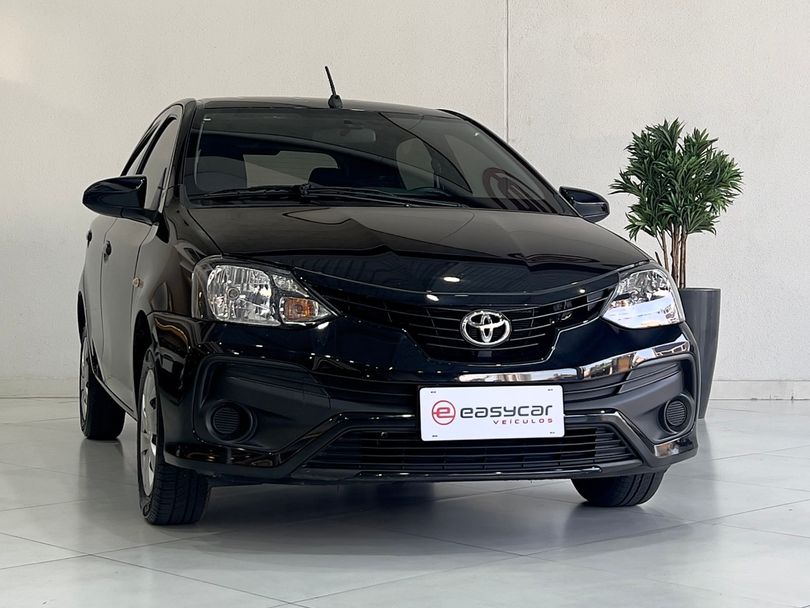 Toyota ETIOS X 1.3 Flex 16V 5p Aut.