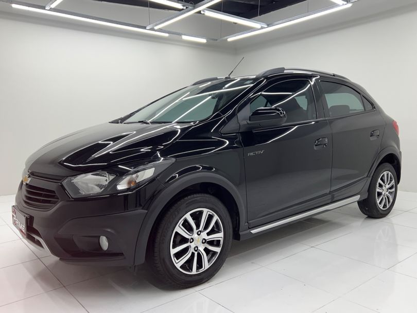 Chevrolet ONIX HATCH ACTIV 1.4 8V Flex 5p Mec.