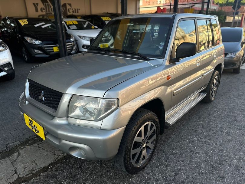 Mitsubishi Pajero TR4 2.0/ 2.0 Flex 16V 4x4 Aut.