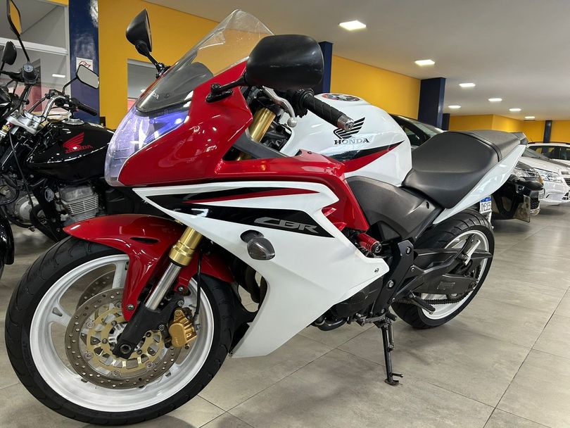 HONDA CBR 600 F