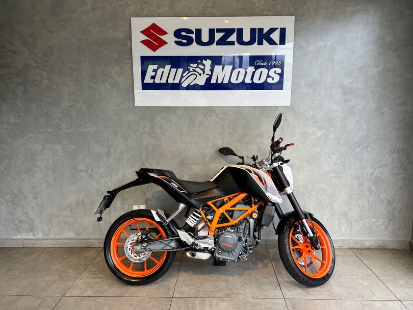 KTM 390