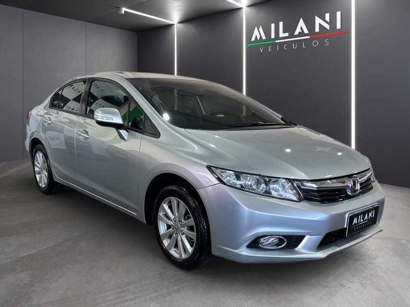 Honda Civic Sedan LXR 2.0 Flexone 16V Aut. 4p