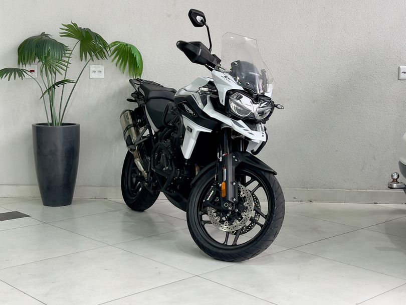 TRIUMPH TIGER 1200 ALPINE Edition