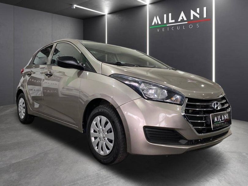 HYUNDAI 1.0 COMFORT PLUS 12V FLEX 4P MANUAL