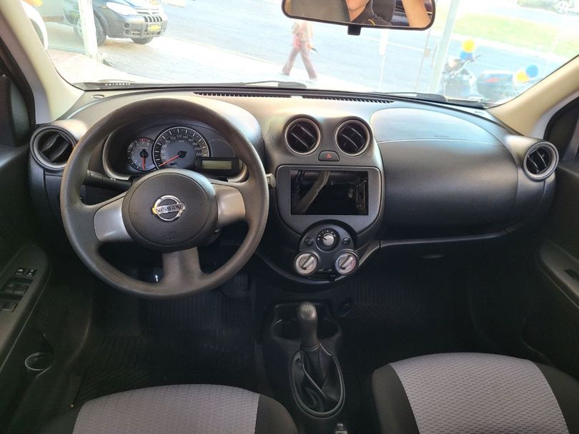 Nissan MARCH S 1.0 16V Flex Fuel 5p