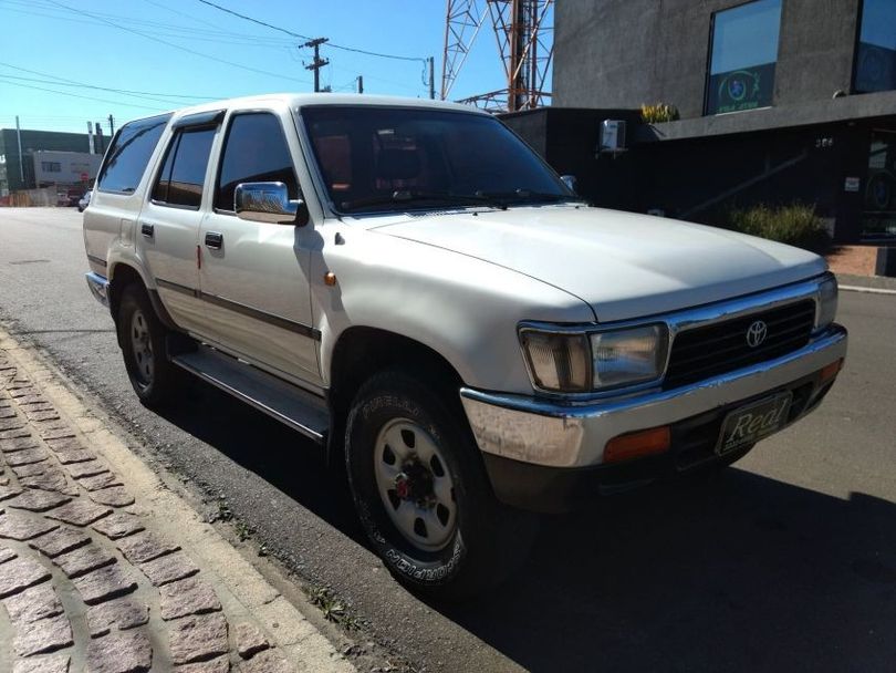 Toyota Hilux SW4 4x4 2.8 Diesel