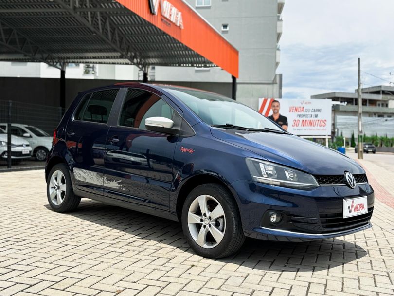 VolksWagen Fox Rock in Rio 1.6 Mi Total Flex 8V 5p