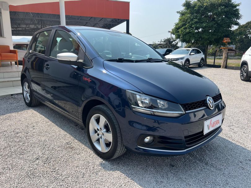 VolksWagen Fox Rock in Rio 1.6 Mi Total Flex 8V 5p