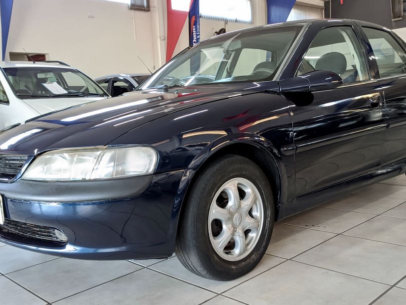 Chevrolet Vectra GL 2.2 / 2.0 MPFI