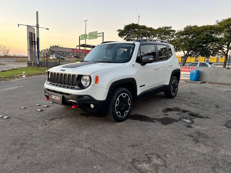 JEEP 2.0 16V TURBO DIESEL TRAILHAWK 4P 4X4 AUTOMÁTICO