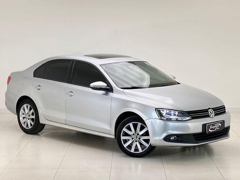 VolksWagen JETTA Comfortline 2.0 T.Flex 8V 4p Tipt.