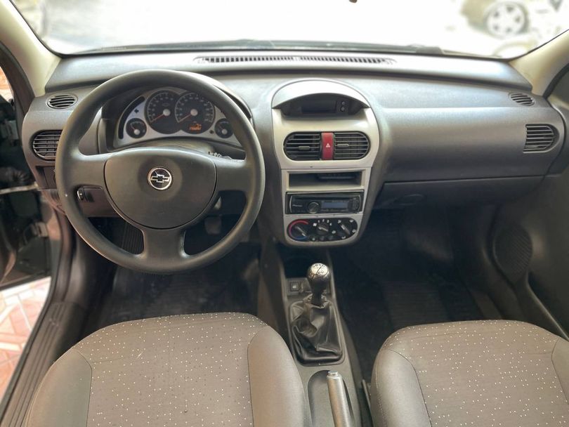 Chevrolet Corsa Hat. Premium 1.4 8V ECONOFLEX 5p