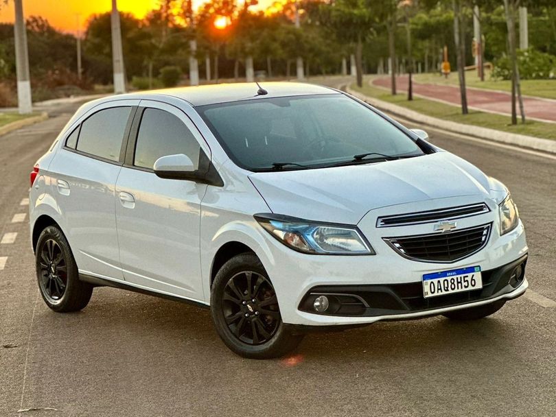 Chevrolet ONIX HATCH LTZ 1.4 8V FlexPower 5p Mec.