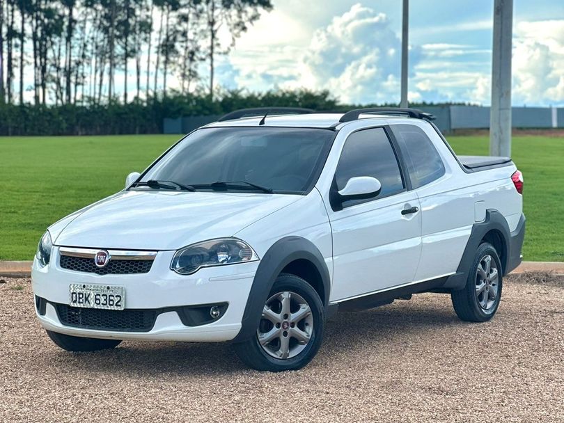 Fiat Strada Trekking 1.6 16V Flex CD