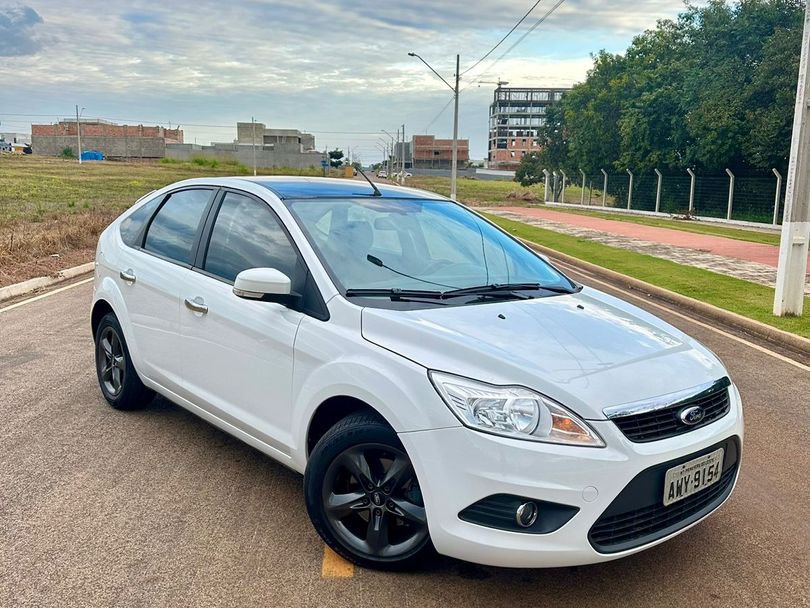 Ford Focus 1.6 S/SE/SE Plus Flex 8V/16V  5p