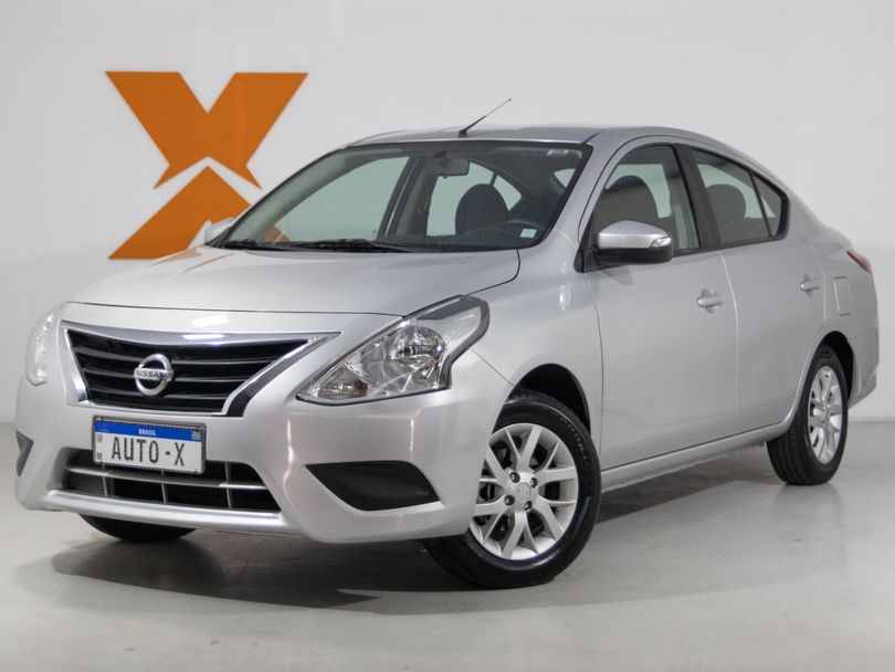 Nissan VERSA SV 1.6 16V FlexStart 4p Aut.