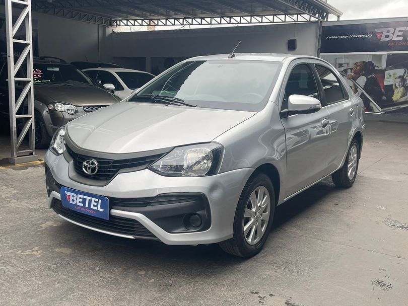 Toyota ETIOS X Plus 1.5 Flex 16V 5p Aut.