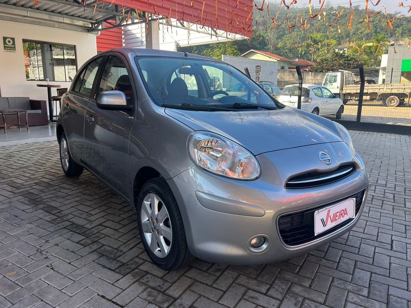 Nissan MARCH S 1.6 16V Flex Fuel 5p