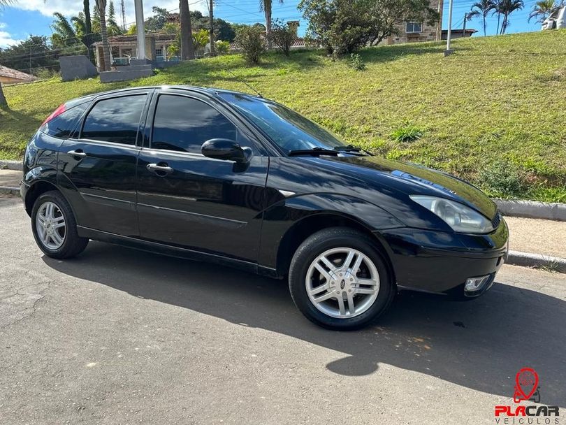 Ford Focus 2.0 16V/ 2.0 16V Flex 5p