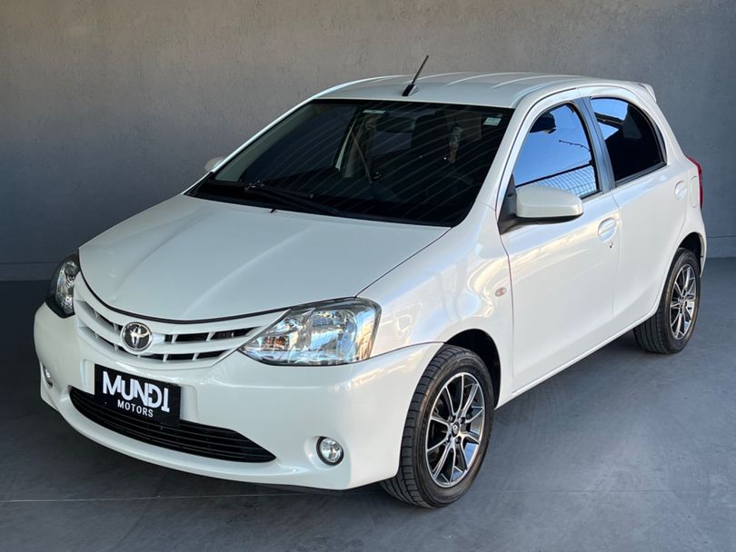 Toyota ETIOS XS 1.5 Flex 16V 5p Aut.