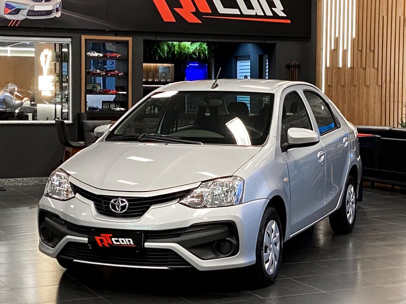 Toyota ETIOS X Sedan 1.5 Flex 16V 4p Aut.