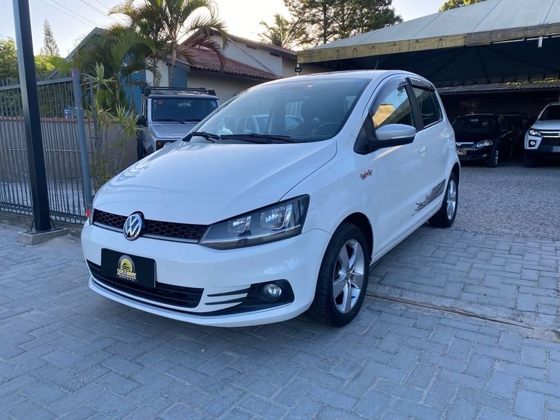 VolksWagen Fox Rock in Rio 1.6 Mi Total Flex 8V 5p