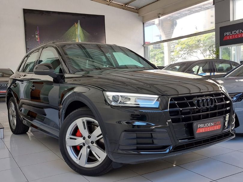 Audi Q5 Ambiente 2.0 TFSI Quattro S tronic
