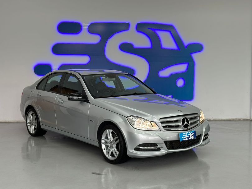 Mercedes C-180 CGI Classic 1.8 16V 156cv Aut.