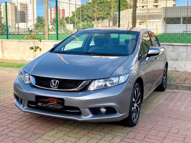 Honda Civic Sedan LXR 2.0 Flexone 16V Aut. 4p