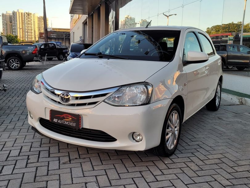 Toyota ETIOS XLS 1.5 Flex 16V 5p Mec.