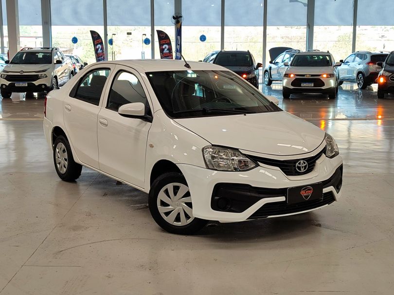 Toyota ETIOS X Sedan 1.5 Flex 16V 4p Mec.