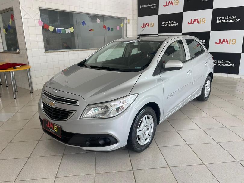 Chevrolet ONIX HATCH LT 1.0 8V FlexPower 5p Mec.