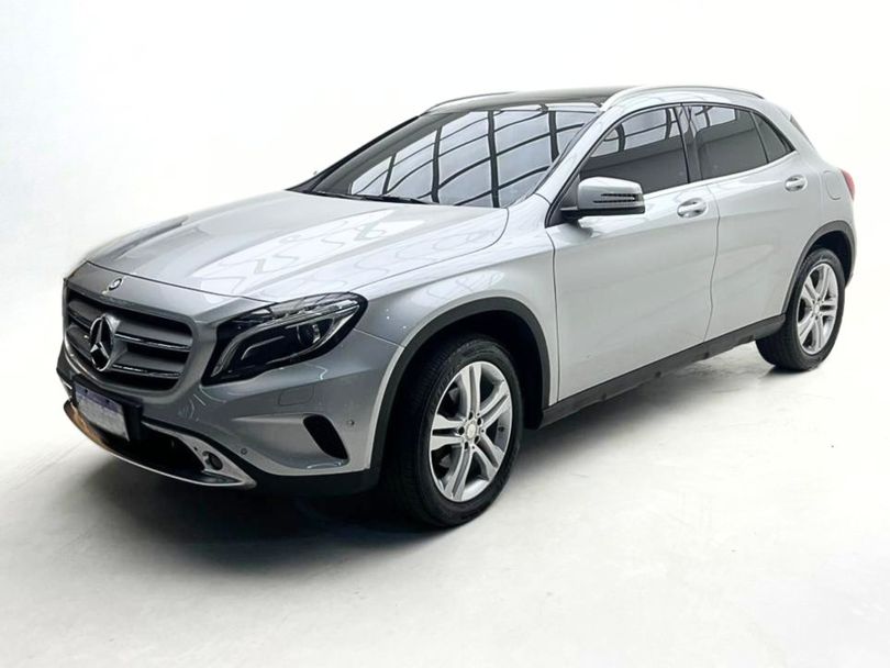 Mercedes GLA 200 Enduro 1.6 TB 16V Flex Aut.