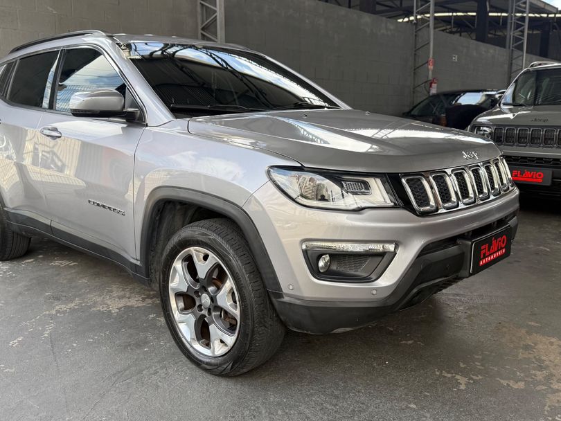 Jeep COMPASS LONGITUDE 2.0 4x4 Dies. 16V Aut.