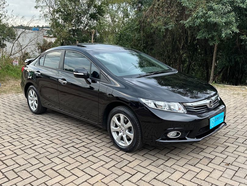 Honda Civic Sedan EXS 1.8/1.8 Flex 16V Aut. 4p