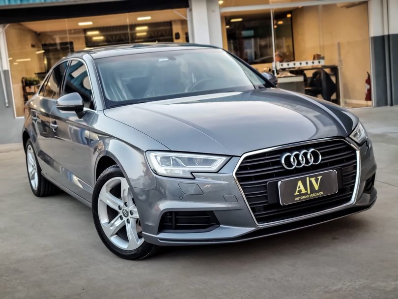 Audi A3 Sedan Prestige Plus 1.4 TFSI Flex Tip