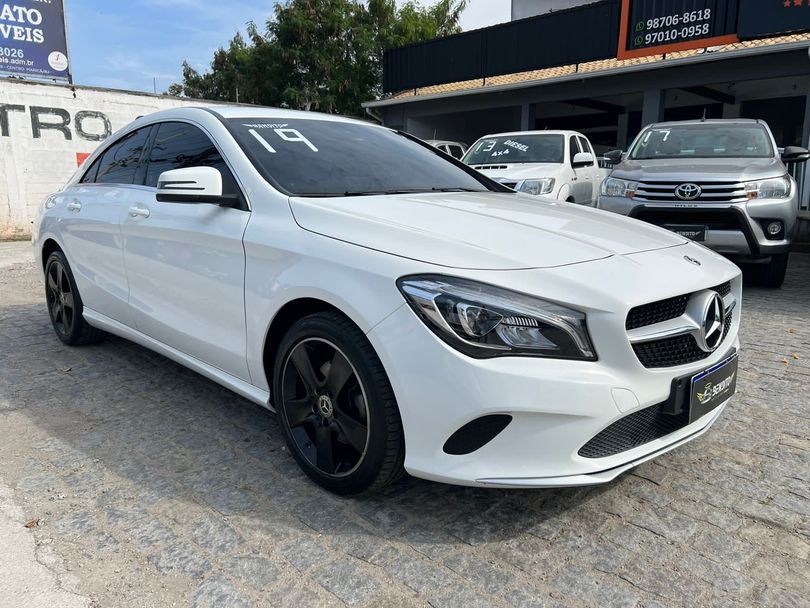 Mercedes CLA-180 1.6 16V 122cv Aut.