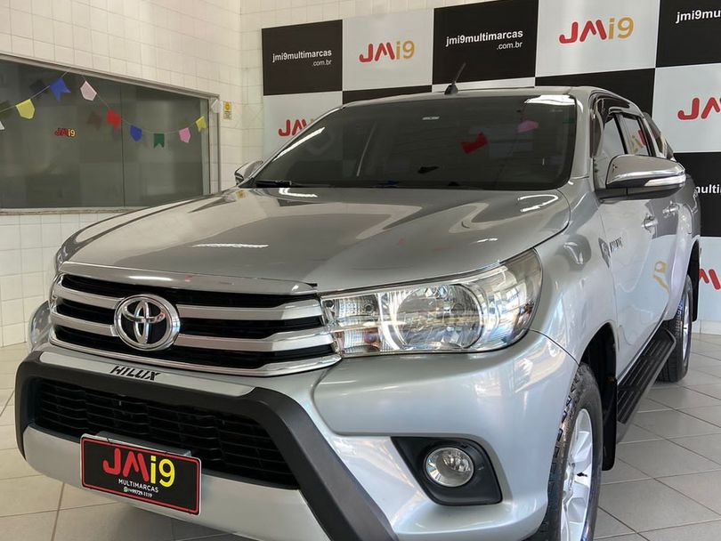 Toyota Hilux CD SRV 4x4 2.8 TDI Diesel Aut.