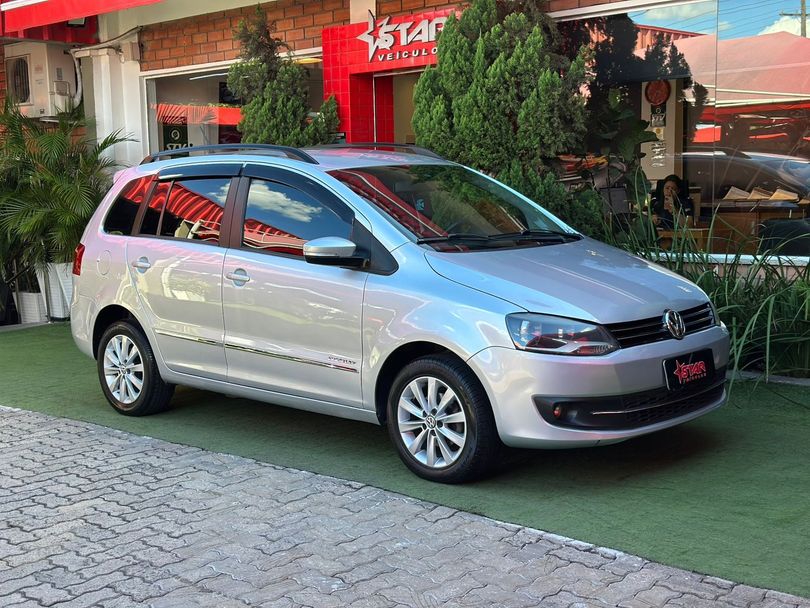 VolksWagen SPACEFOX  SPORTLINE/HIGHLINE 1.6 T.Flex