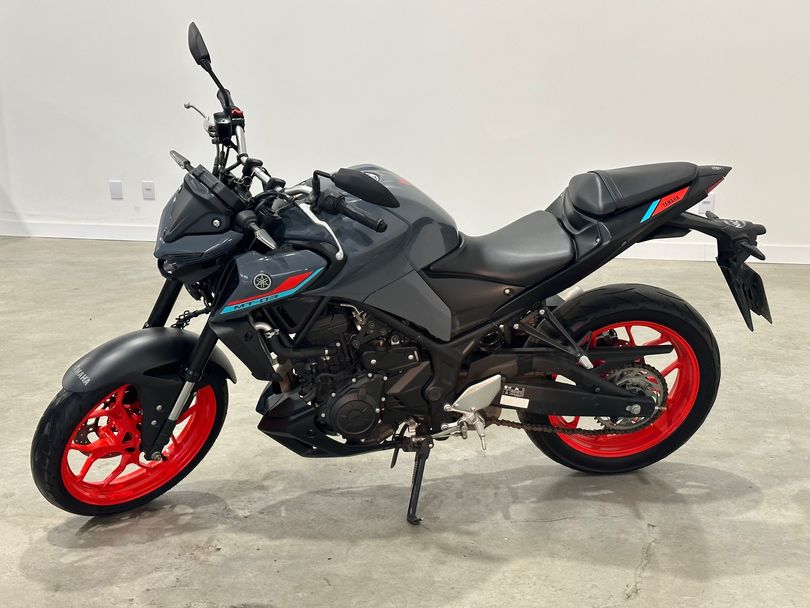 YAMAHA MT-03 321/ABS