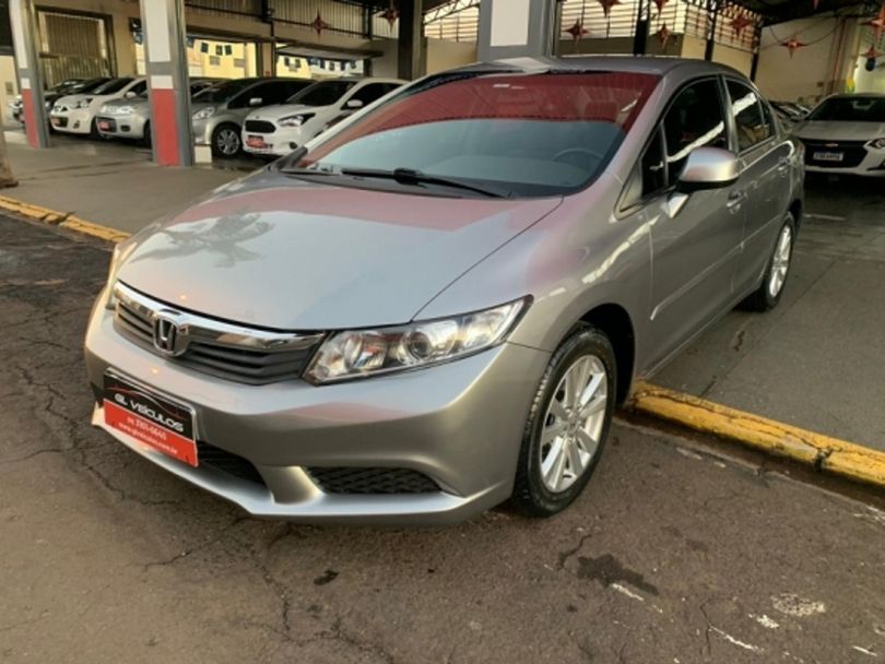 HONDA 1.8 LXS 16V FLEX 4P AUTOMÁTICO