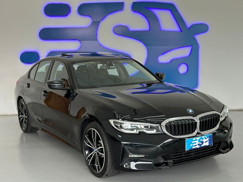 BMW 330i Sport 2.0 TB 16V 4p