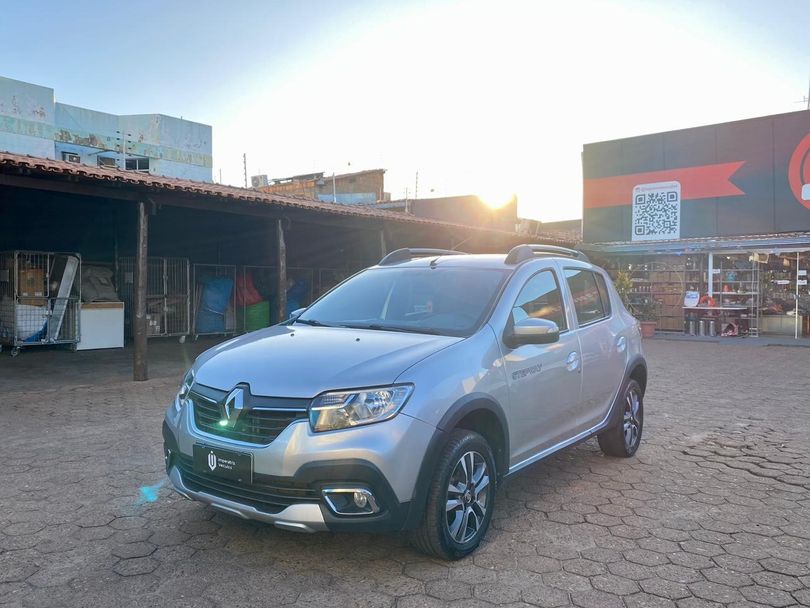 Renault SANDERO STEPWAY Flex 1.6 16V 5p