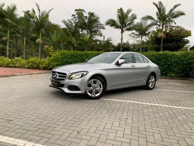 Mercedes C-250 Avantgarde 2.0 TB 211cv Aut.