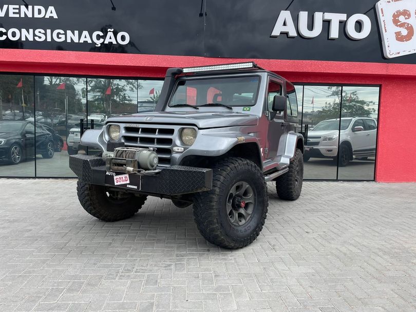 Troller T-4 4x4 2.8 TB Int. Cap. Rígida Diesel