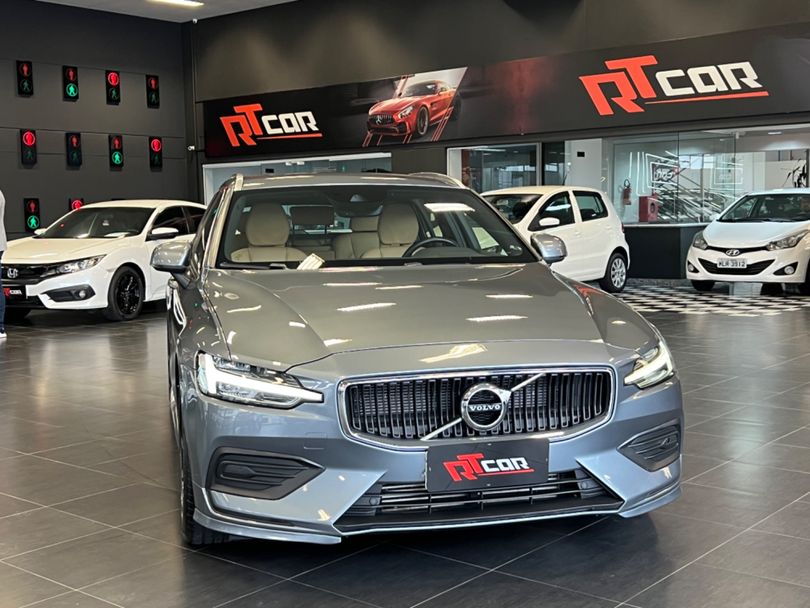 Volvo V60 T-5 MOMENTUM 2.0  5p